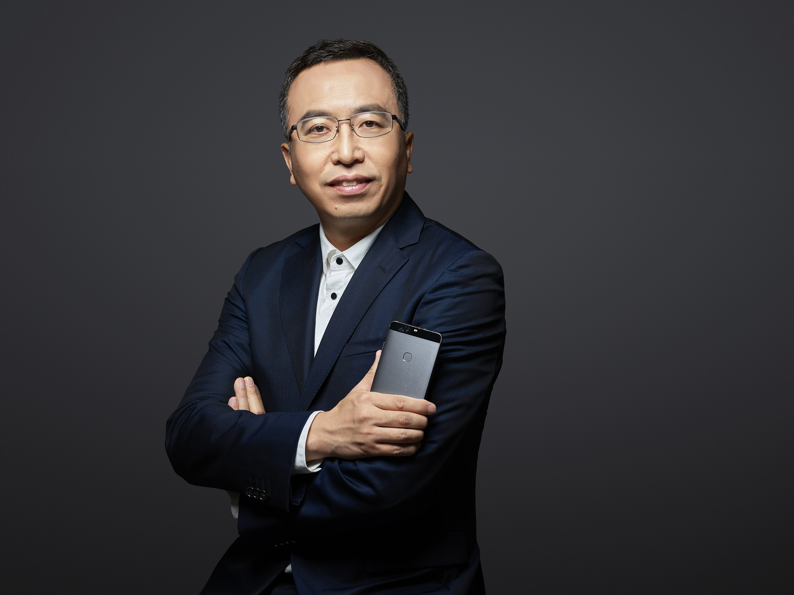 对话荣耀总裁赵明“起步即是高潮”